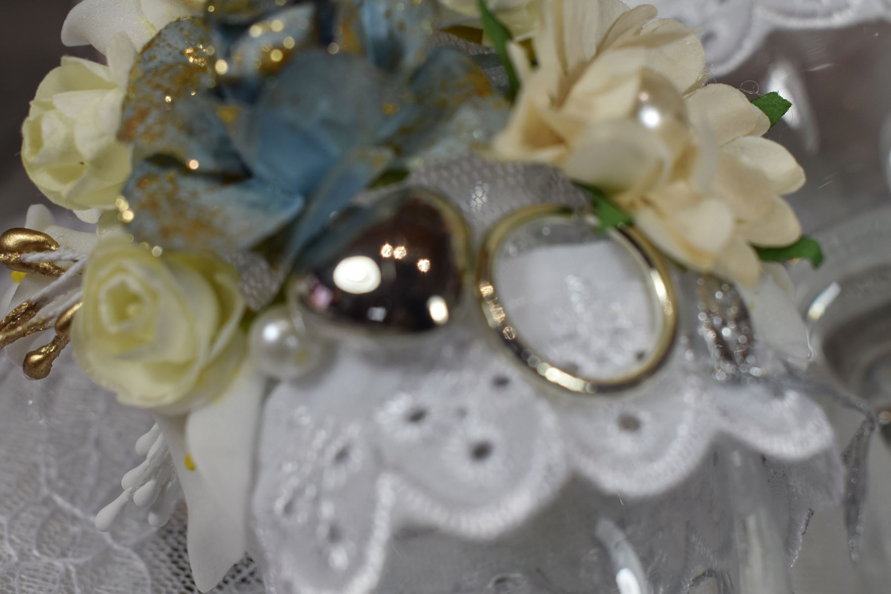 mariage-diy-decoration-art-de-la-table-petit-budget-faire-soi-même-coupe-champagne-fleurie